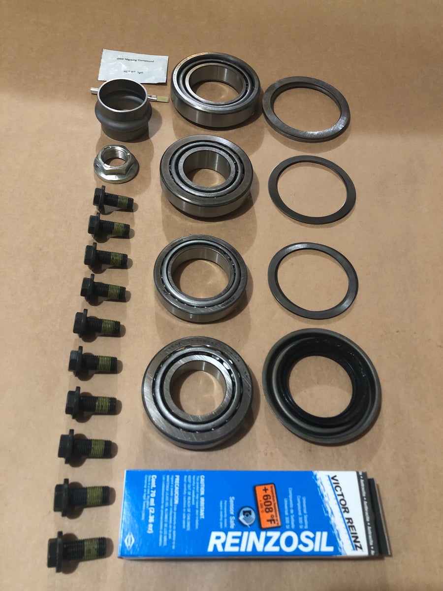 美品　D FORCE VS 50 BFGoodrich g-Force COMP-2 A/S+ All Season 235/50ZR18 101W XL